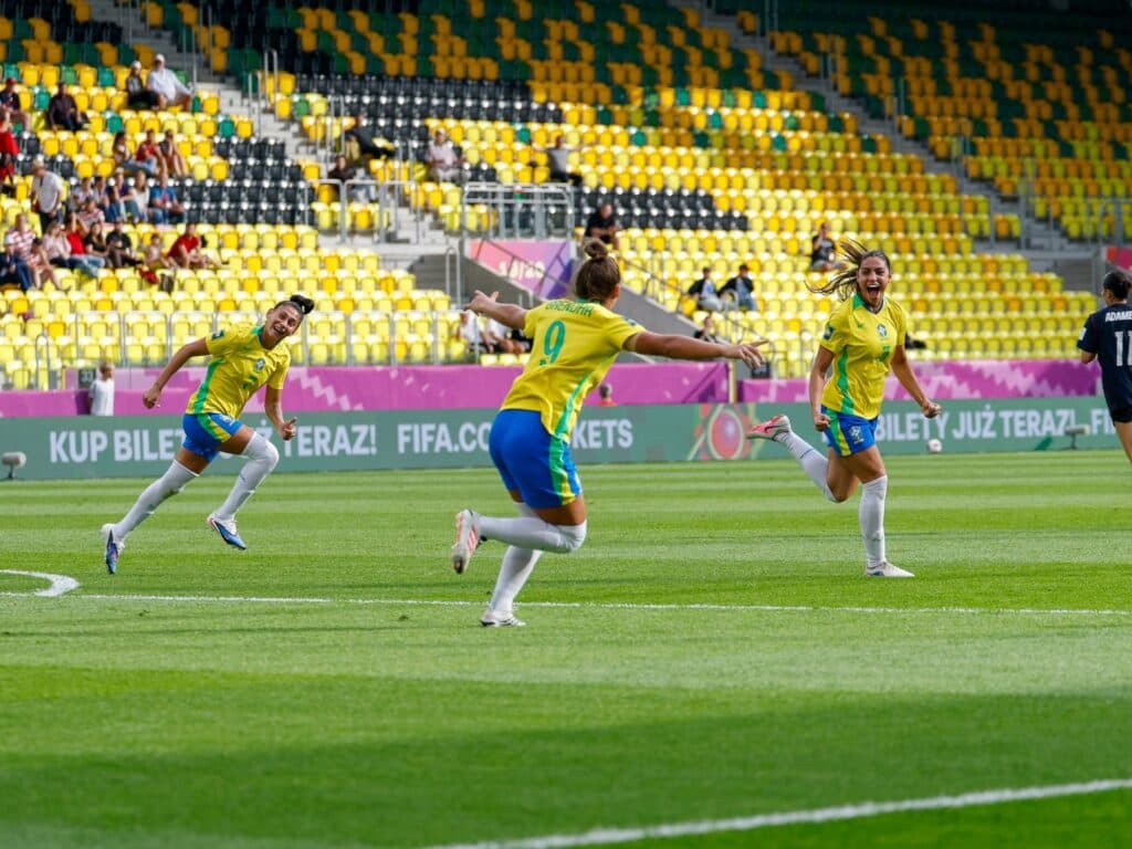 Brasil elimina Estados Unidos e avança às quartas da Copa do Mundo Feminina Sub-20