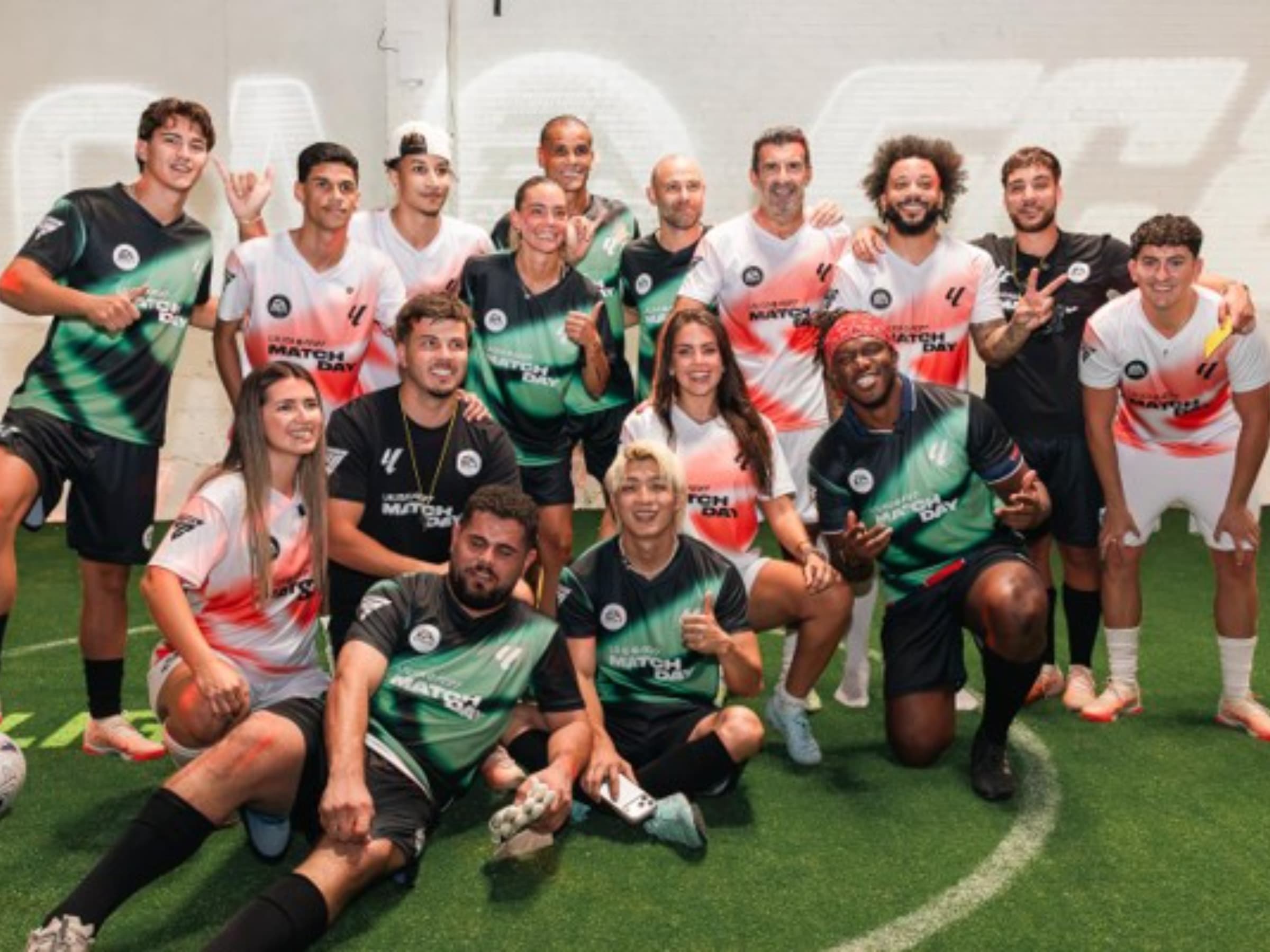 LaLiga e EA Sports reúnem lendas para estreia mundial do EA Sports FC 27