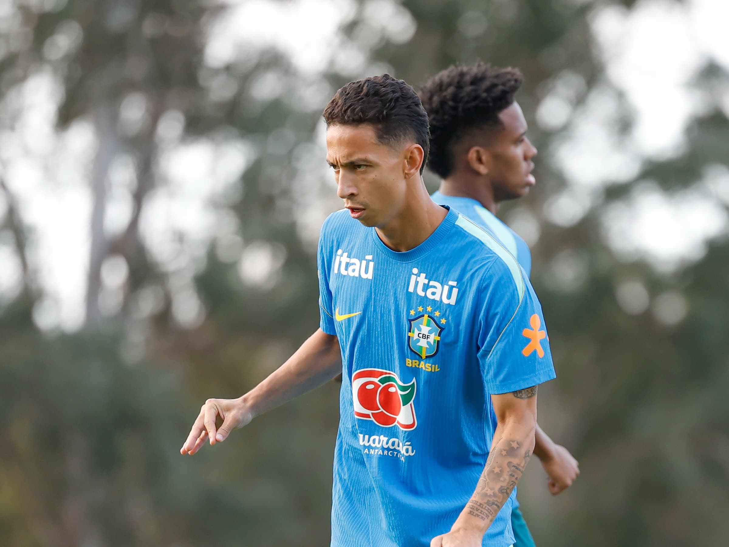 Vídeo: Mauro Júnior detalha transição para lateral e foco na seleção; assista