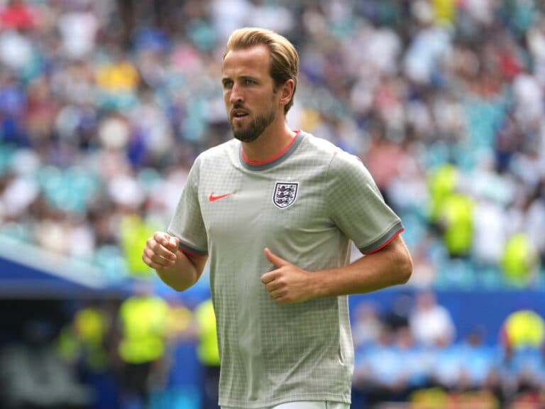 Vídeo: Kane avalia suas chances na disputa pela Bola de Ouro; assista