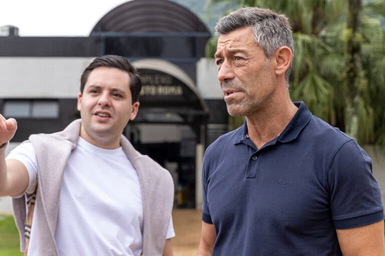 Santos sofre 4 transfer bans por calote em comissão de Pedro Caixinha