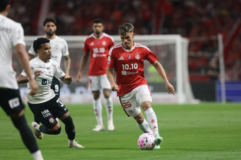 Corinthians por um fio: como ficou a zona de rebaixamento do Brasileirão