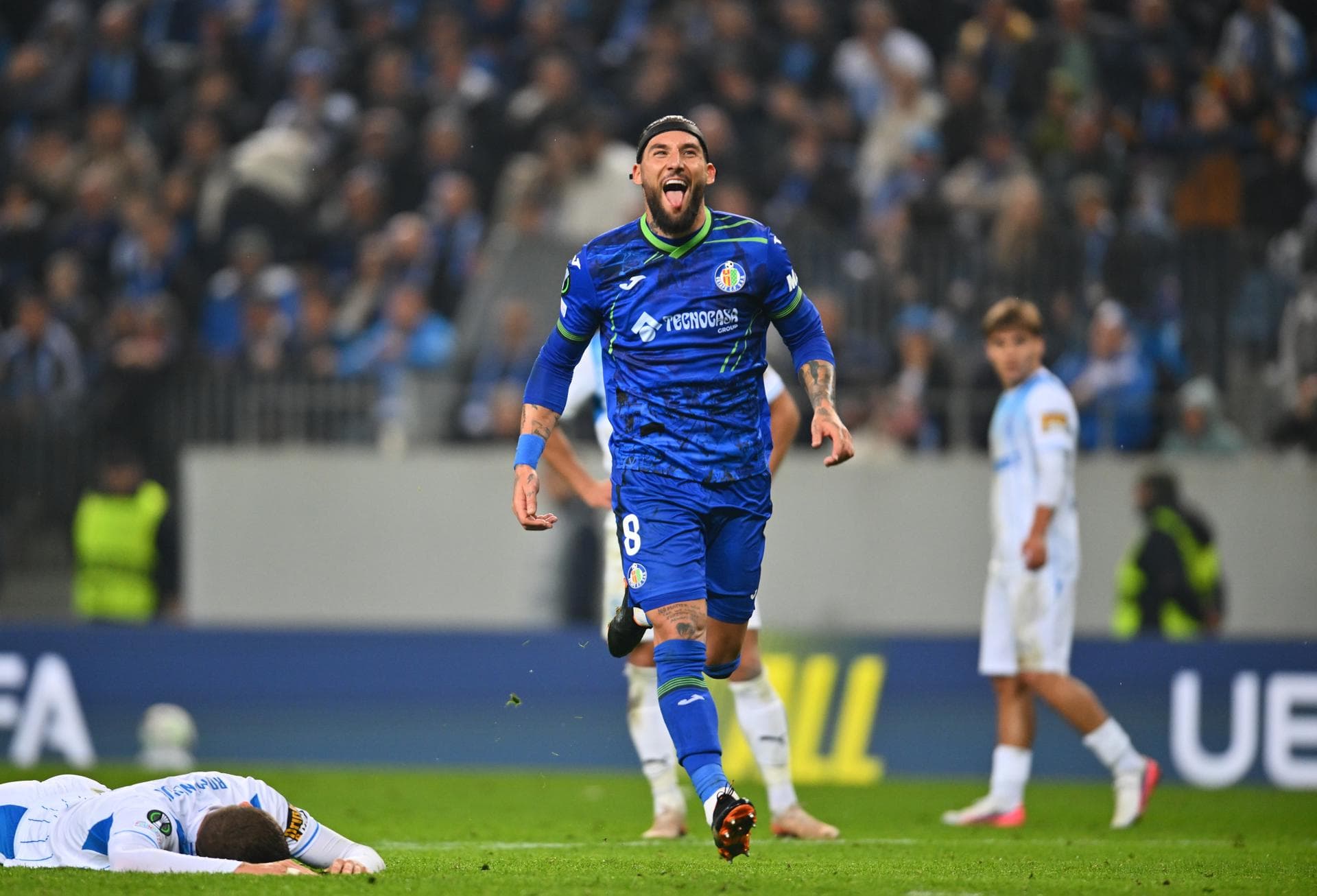 Getafe marca no fim e empata com Universitatea Craiova pela Conference