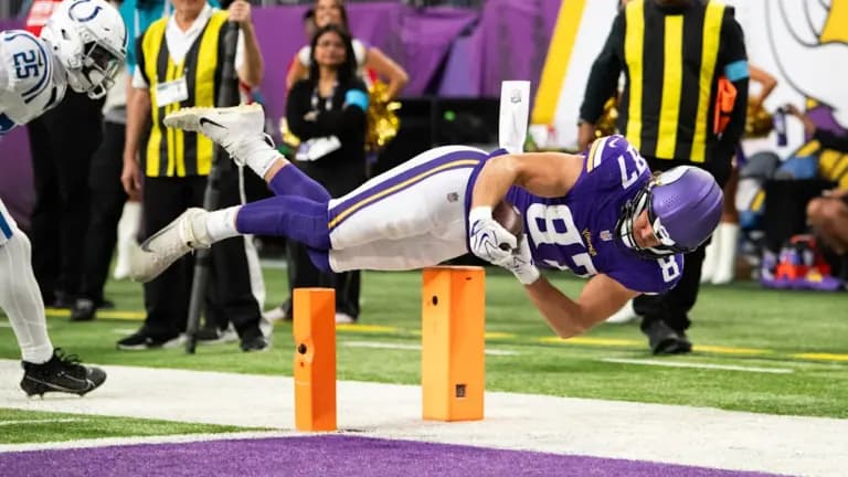 NFL: Minnesota Vikings vira no último quarto e vence Indianapolis Colts