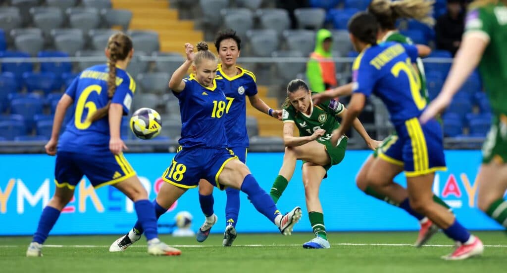Copa Feminina 2027: favoritas goleiam na repescagem da Europa
