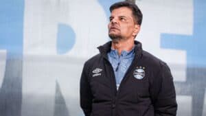 Alexandre Mendes: Grêmio se pronuncia sobre auxiliar preso