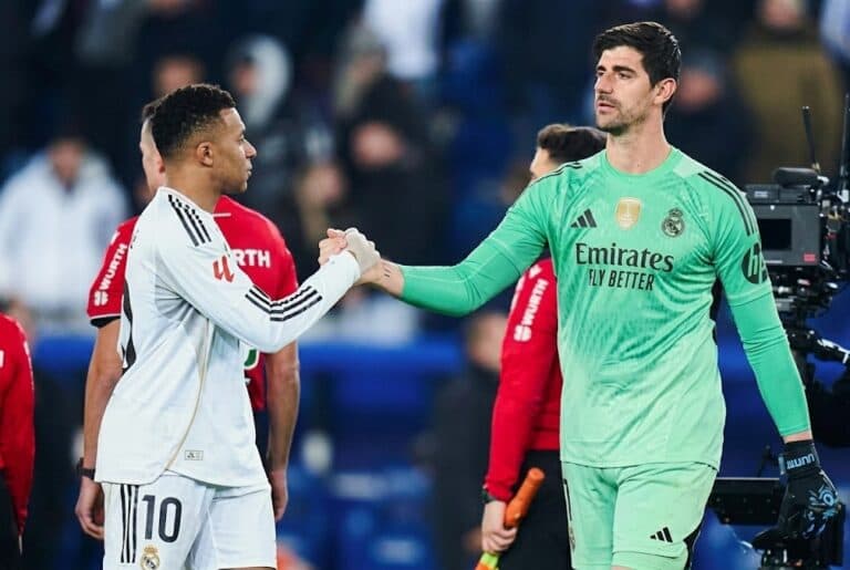 Courtois compara Mbappé e Yamal na briga pela Bola de Ouro