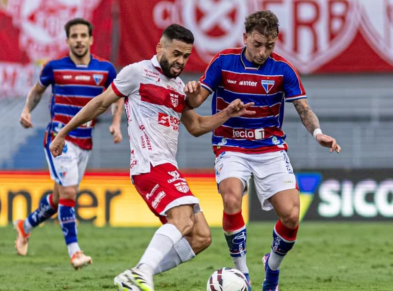 CRB busca empate duas vezes contra o Fortaleza no Castelão