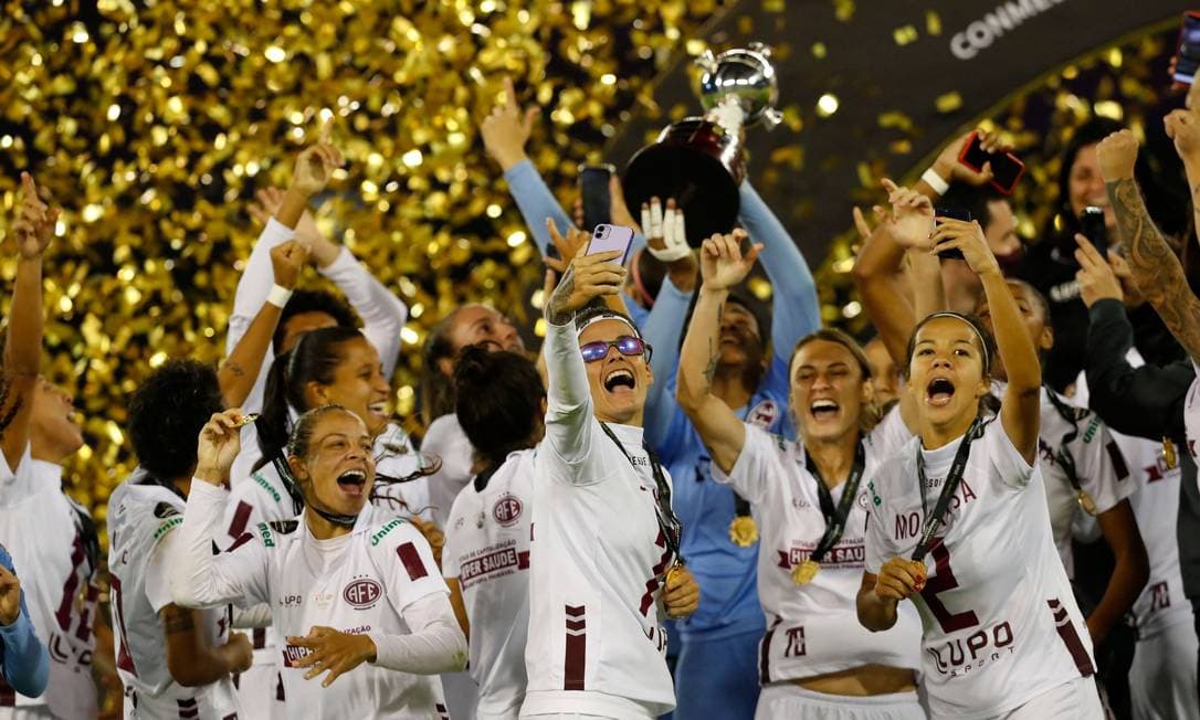 Guerreira Grenás comemoram bicampeonato da Libertadores - Foto: Divulgação/Conmebol