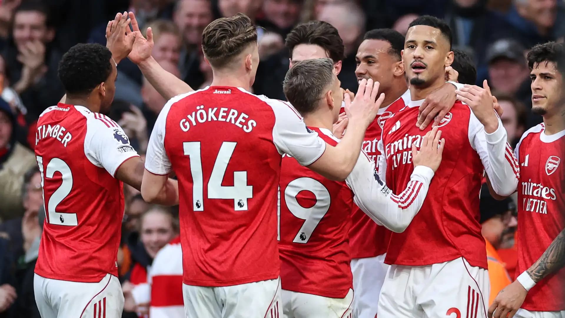 Arsenal troca o caos pelo controle sob comando de Arteta