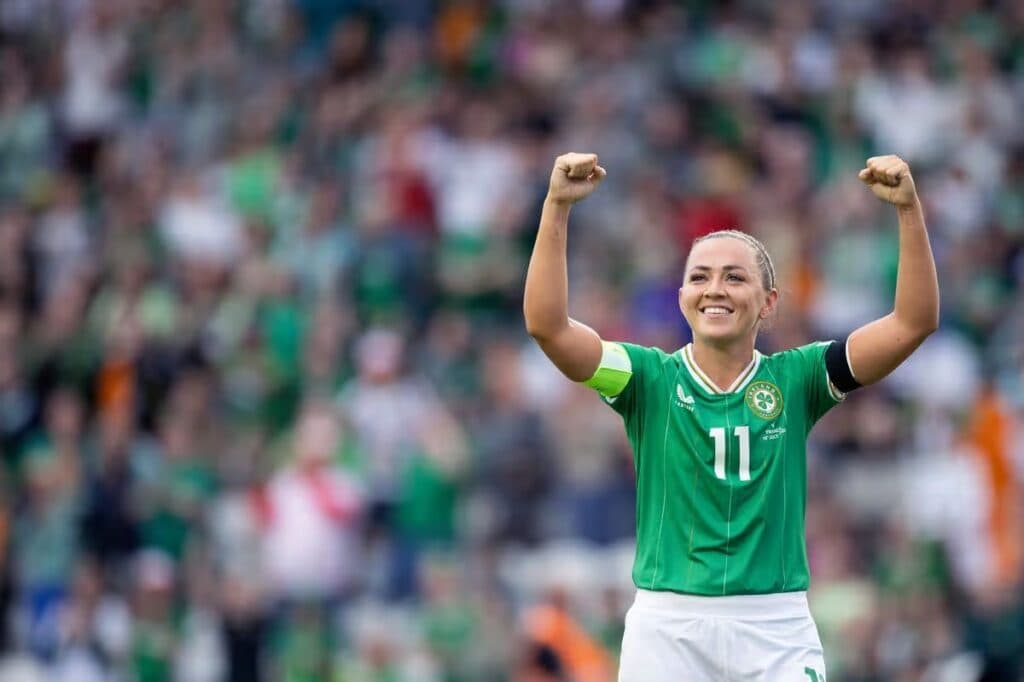 Katie McCabe, capitã do esquadrão irlandês - Foto: Divulgação/Fifa