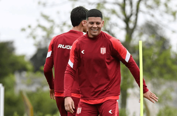Rojo é liberado pelo TAS e Estudiantes terá reforço na zaga contra o Flamengo