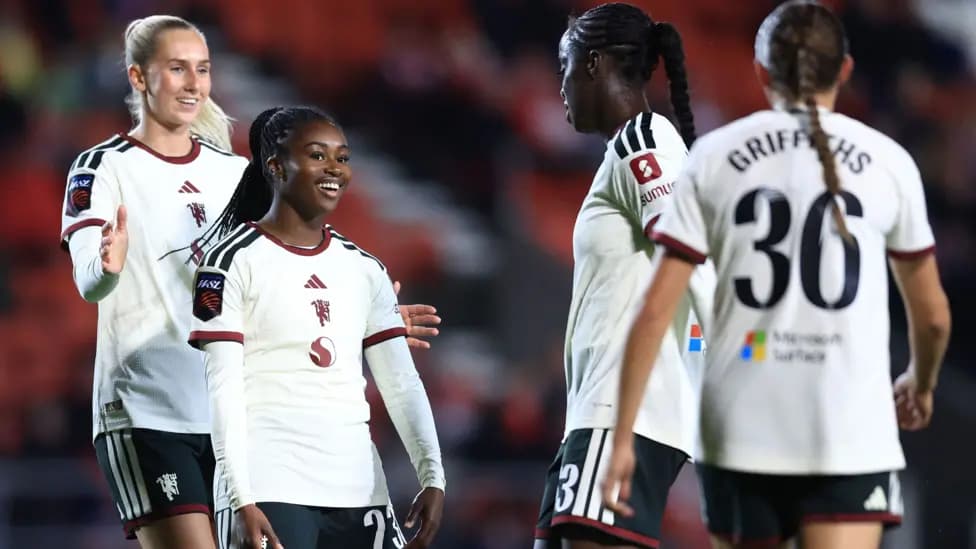 Manchester United vence Liverpool e segue líder na Women’s Players Cup