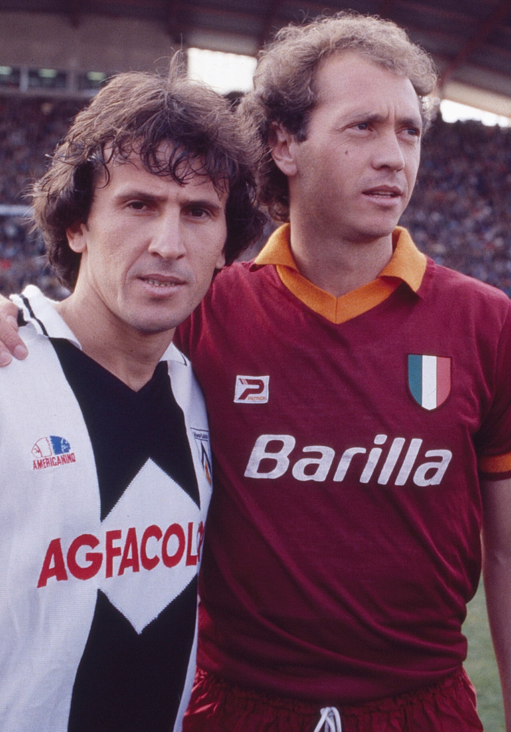 Zico, da Udinese, e Falcão, da Roma - GIUSEPPE CALZUOLA/PLACAR