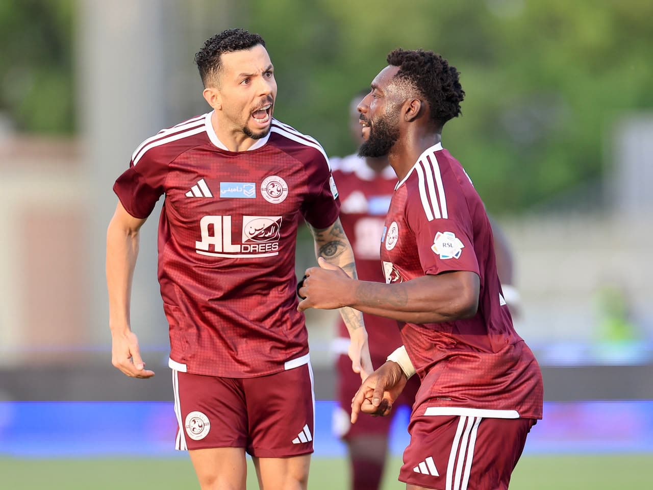 Com assistência de Flávio Medeiros, Al Faisaly conquista 1ª vitória na Liga Saudita