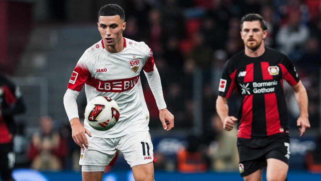 Stuttgart supera o Bayer Leverkusen por 4 a 2 pelo Alemão