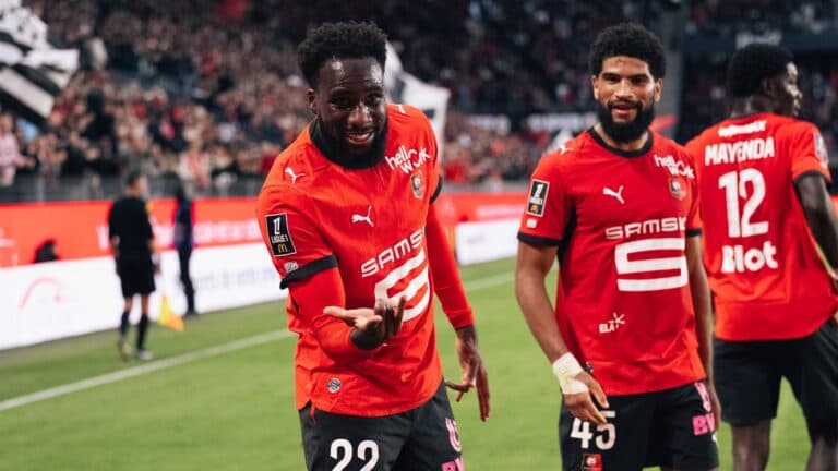 Boulaye Dia marca dois nos acréscimos e Rennes goleia o Auxerre