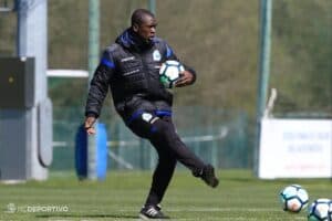 Seedorf como técnico do Deportivo La Coruña, da Espanha