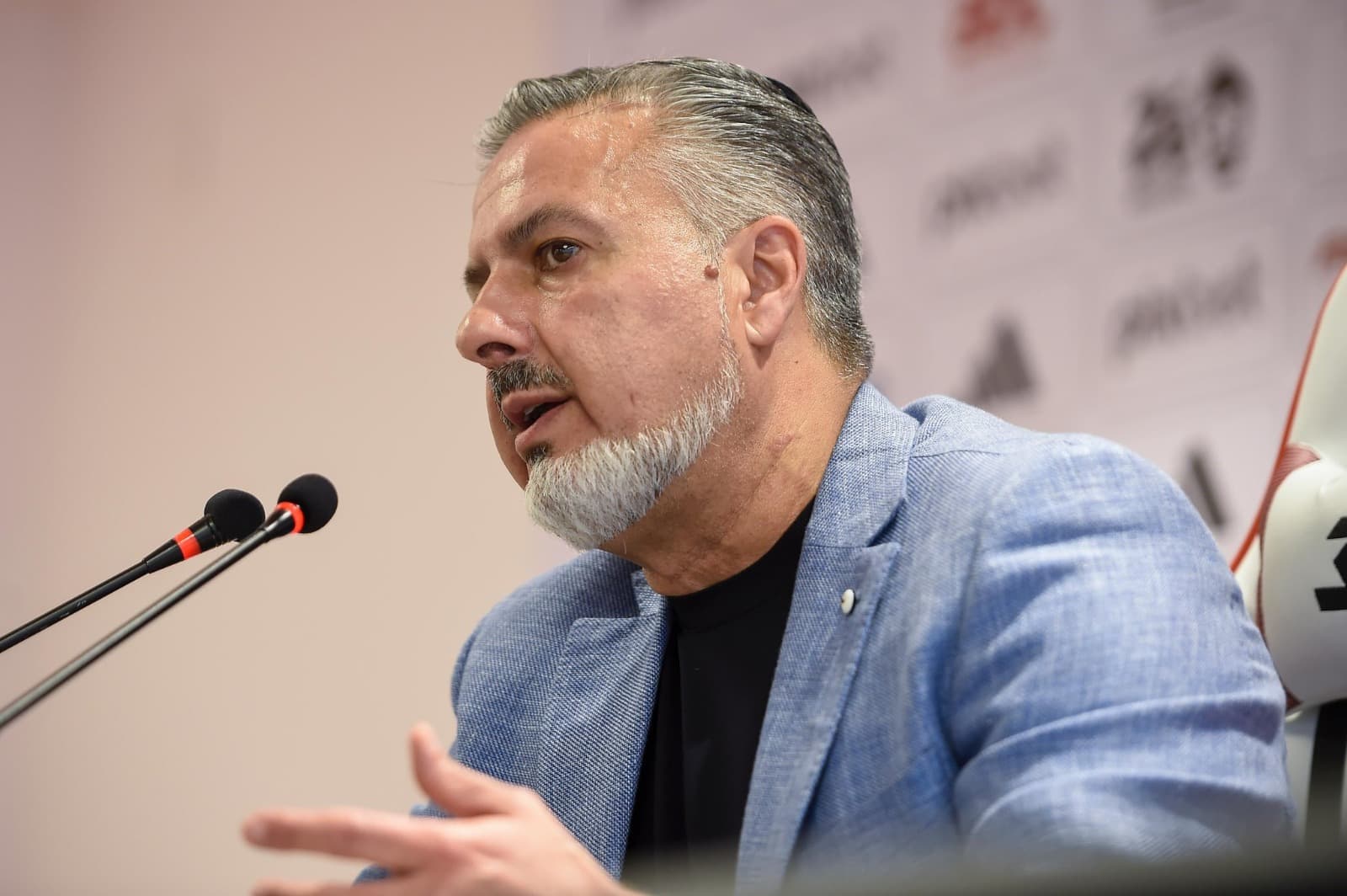 José Boto critica uso do Maracanã pelo Vasco: ‘Pagar pela casa’