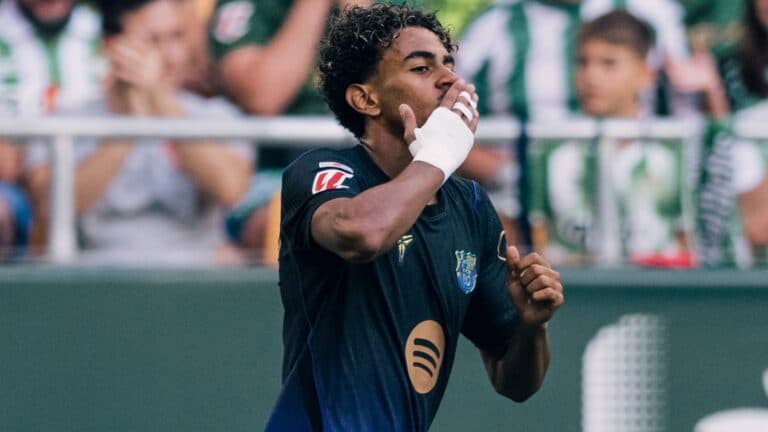 Yamal tem mais participações em gols do que jogos, desde a Copa