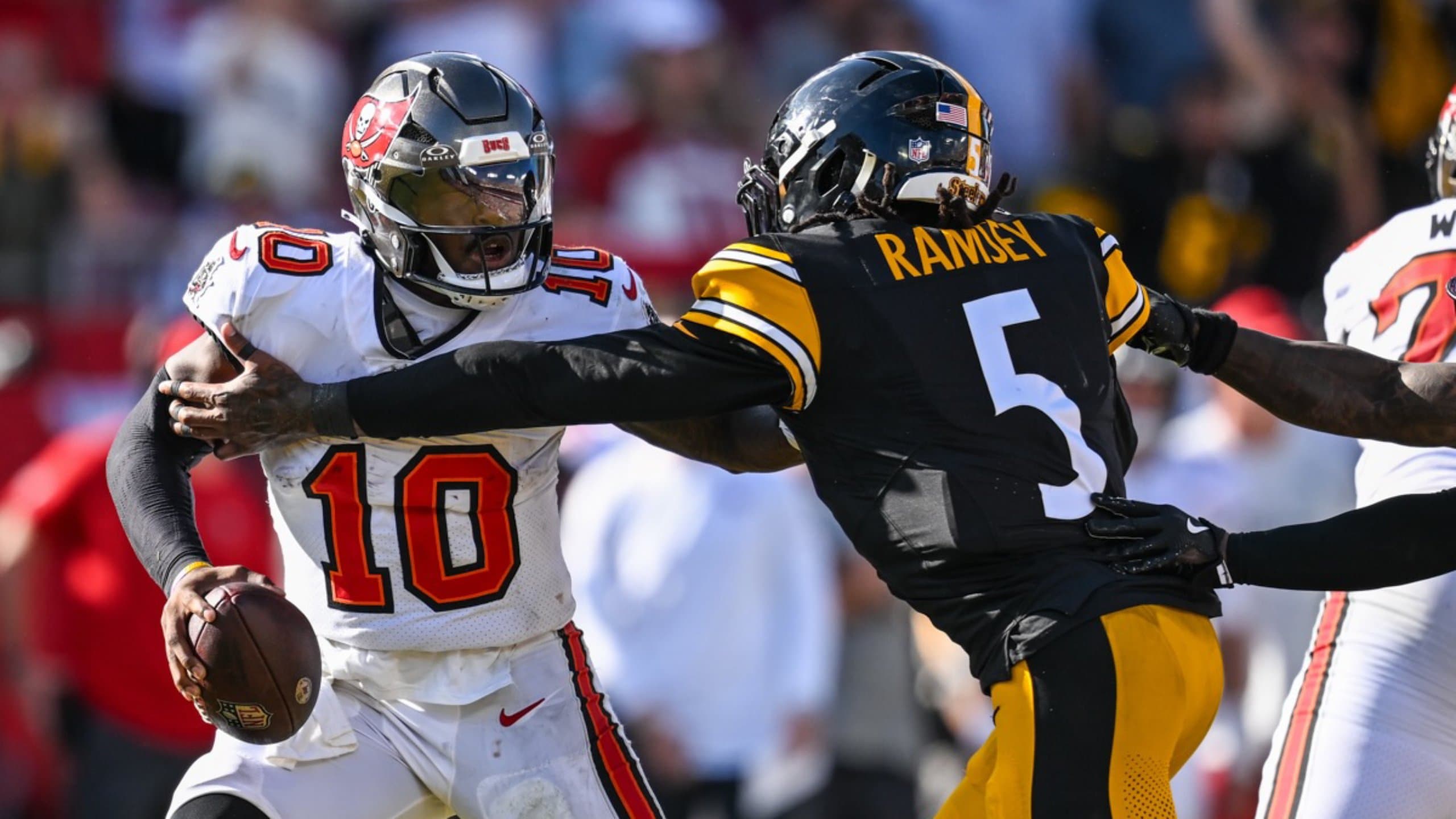 NFL: Steelers viram no último quarto e vencem Buccaneers na prorrogação
