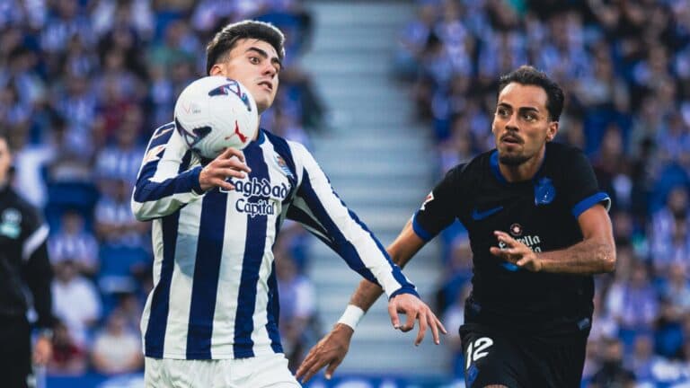 Real Sociedad faz 3 a 0, resiste ao La Coruña e vence