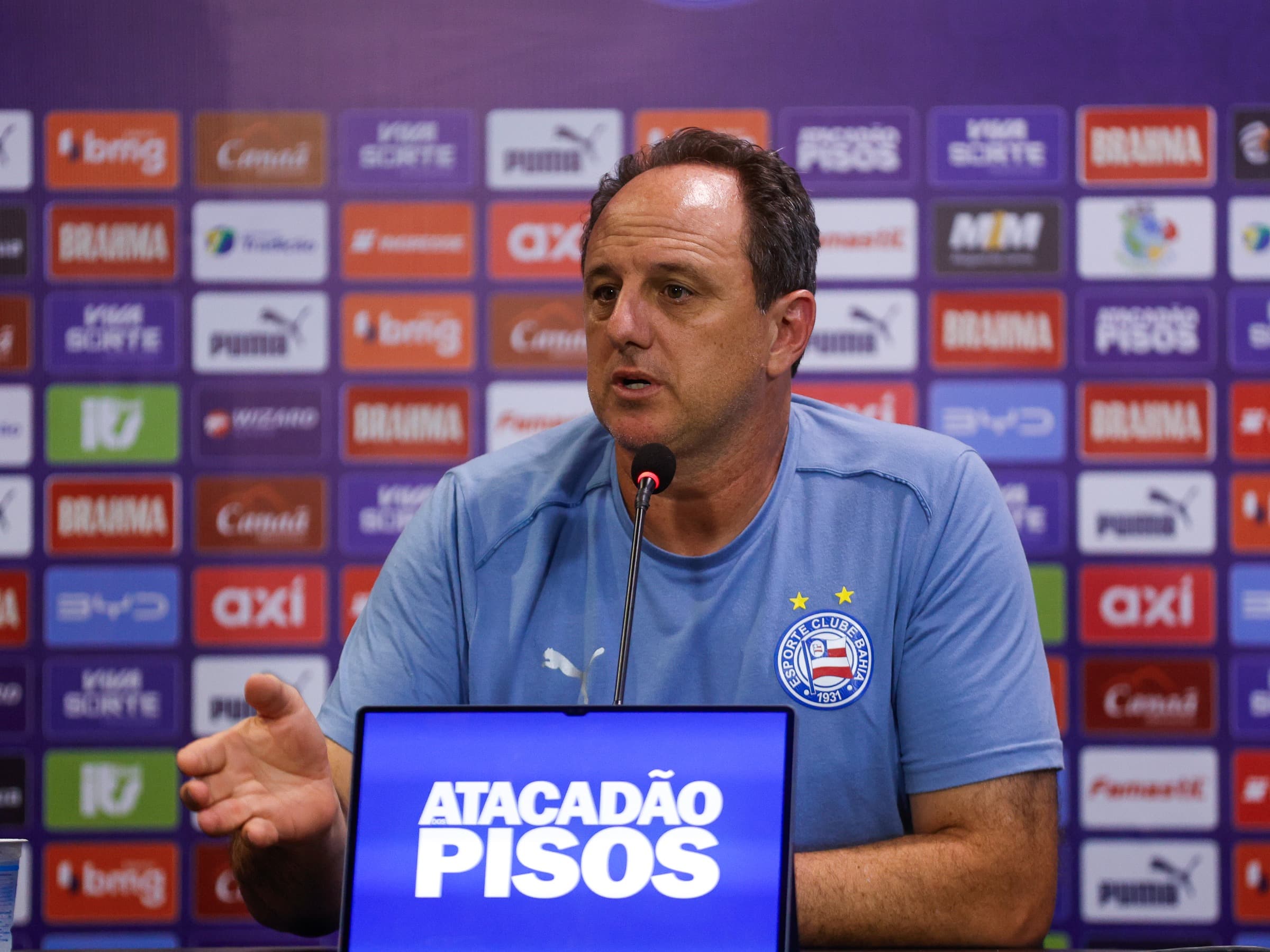 Vídeo: Ceni critica postura do Bahia após derrota para o Flamengo; assista