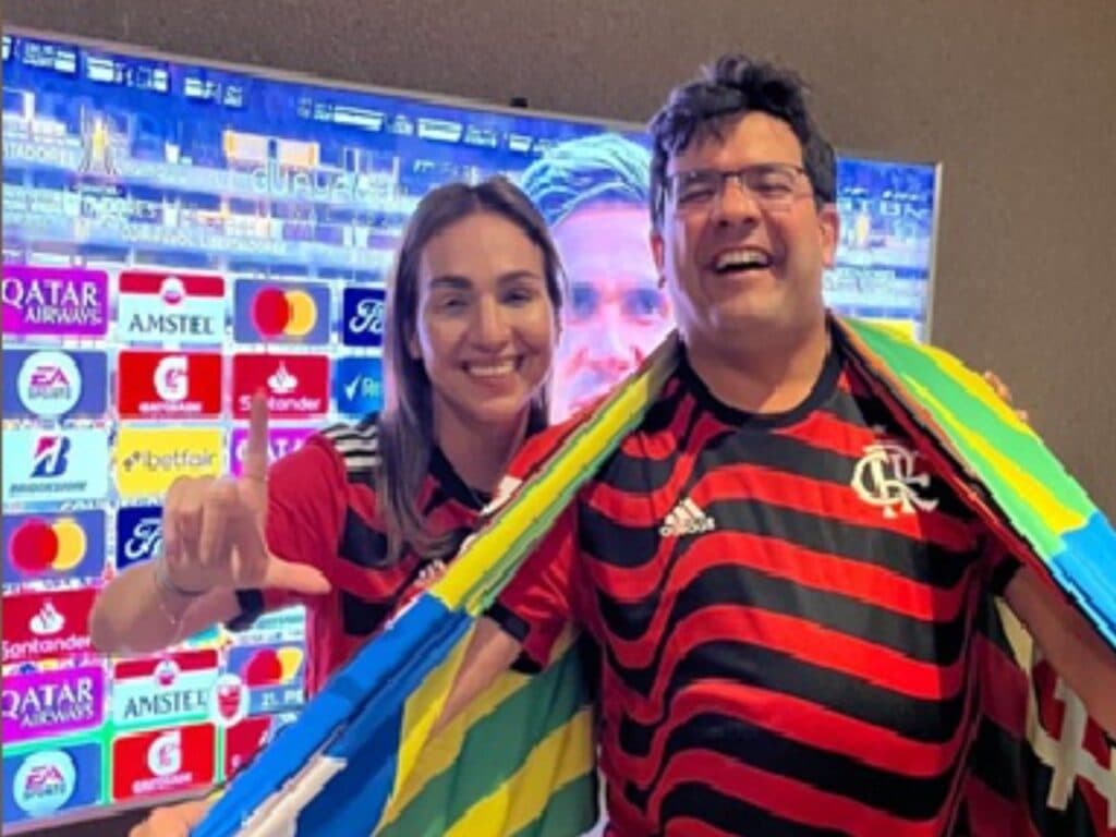 Rafael e a esposa, Isabel, comemorando o tetra da Libertadores do Flamengo - Foto: Reprodução/Instagram