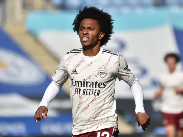 Willian relembra passagem pelo Arsenal: ‘Cometi um grande erro’