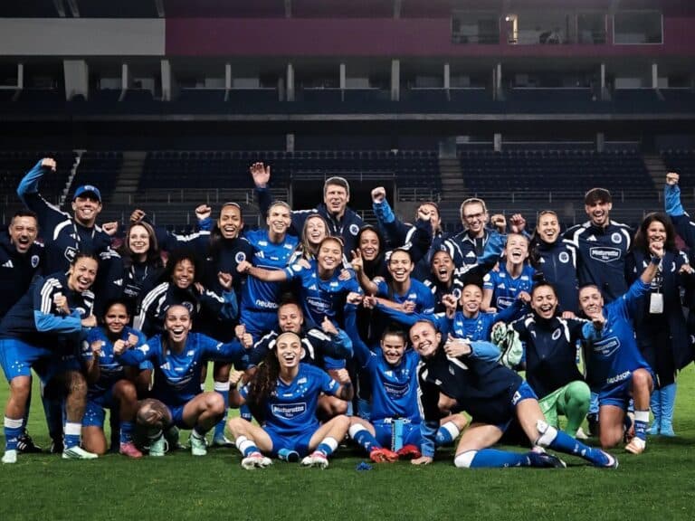 Libertadores Feminina: Corinthians e Cruzeiro garantem final brasileira