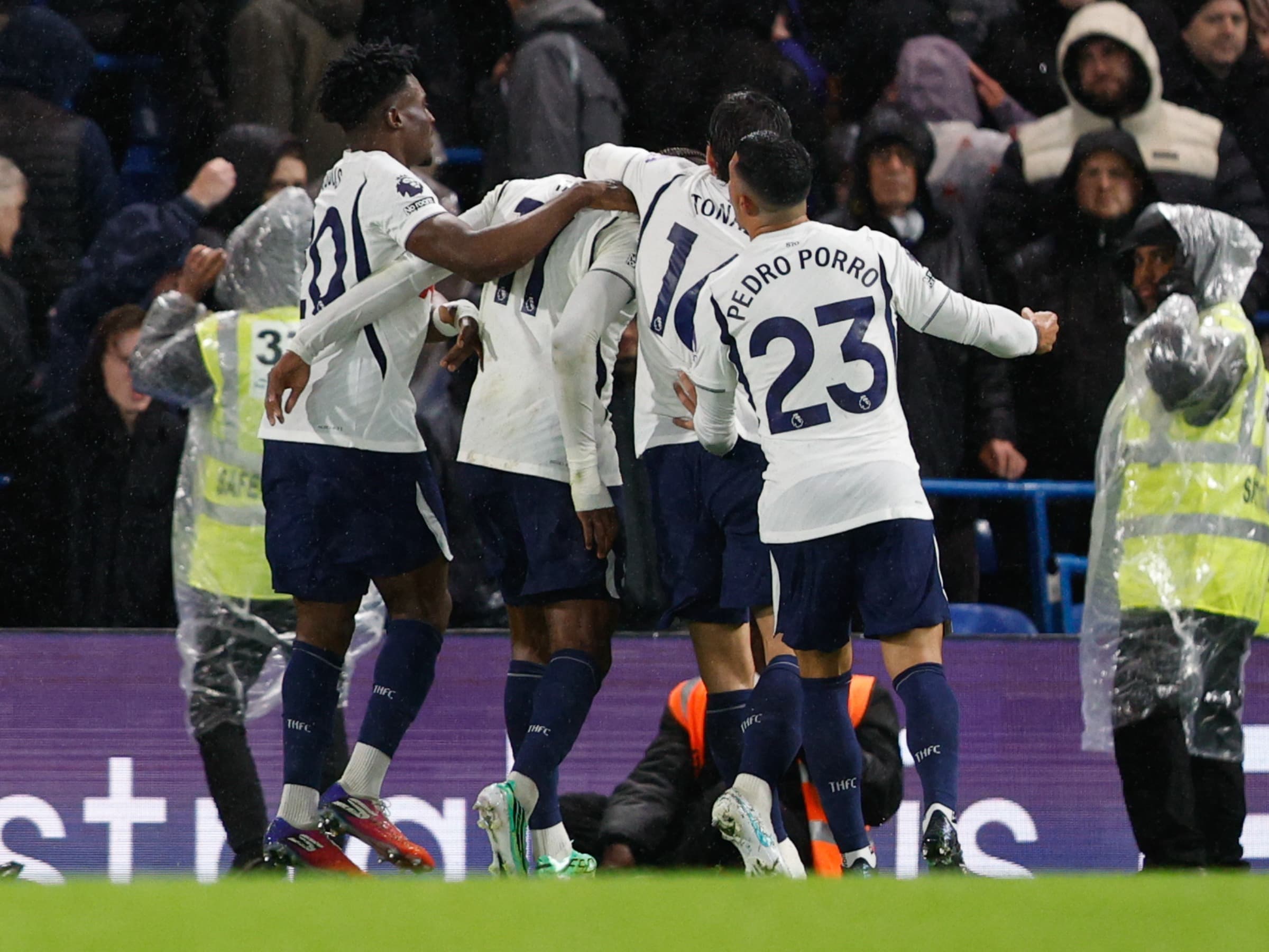 Tottenham tenta encerrar jejum de 616 dias na Premier League