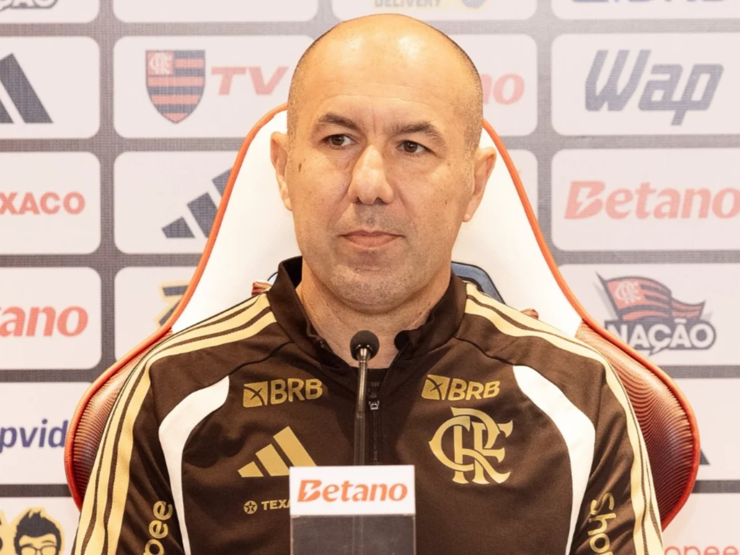 Vídeo: Leonardo Jardim destaca ‘fome de vitória’ após goleada sobre o Vasco; assista