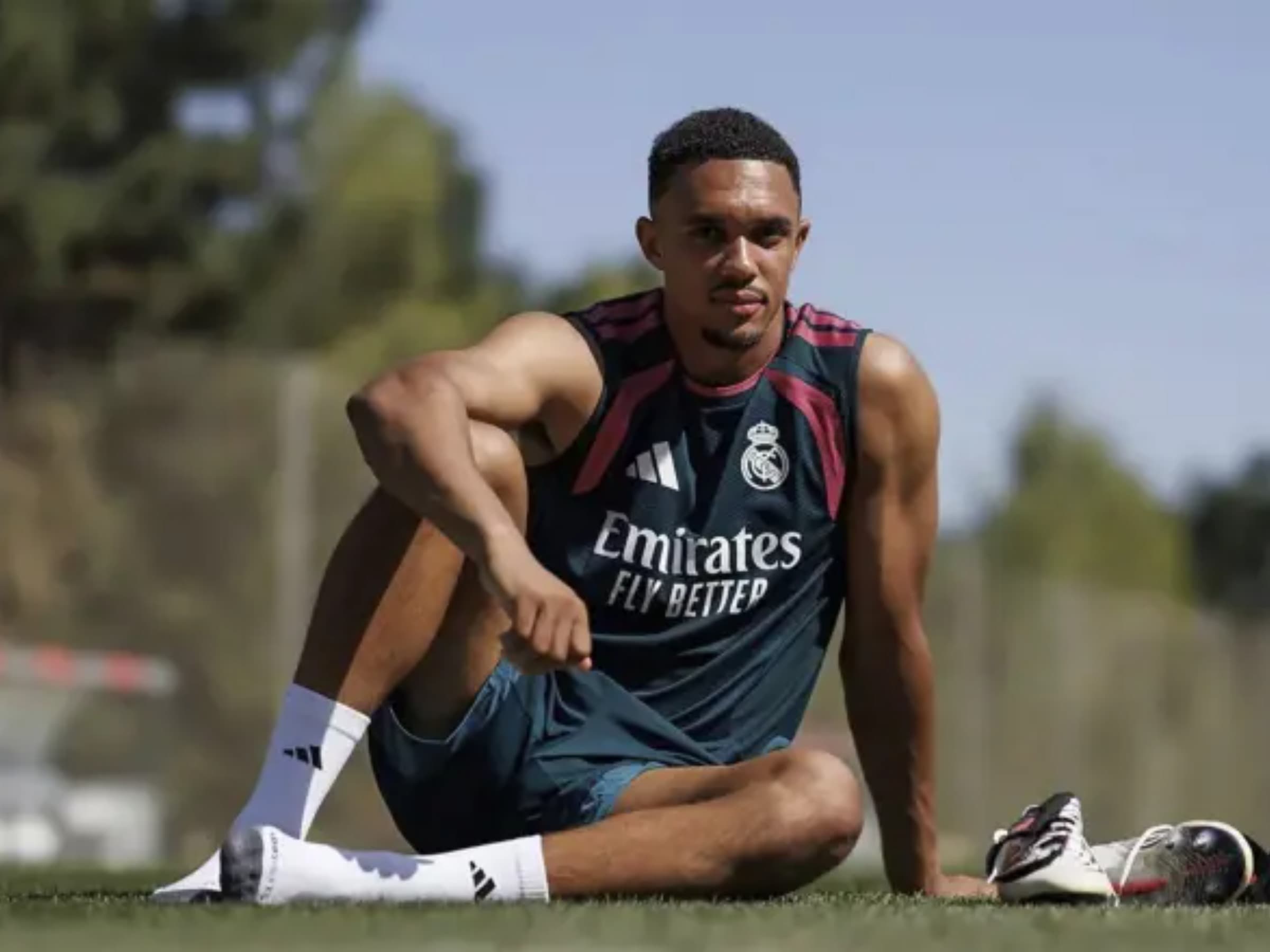 Reserva do Real Madrid define futuro após sondagens na Inglaterra