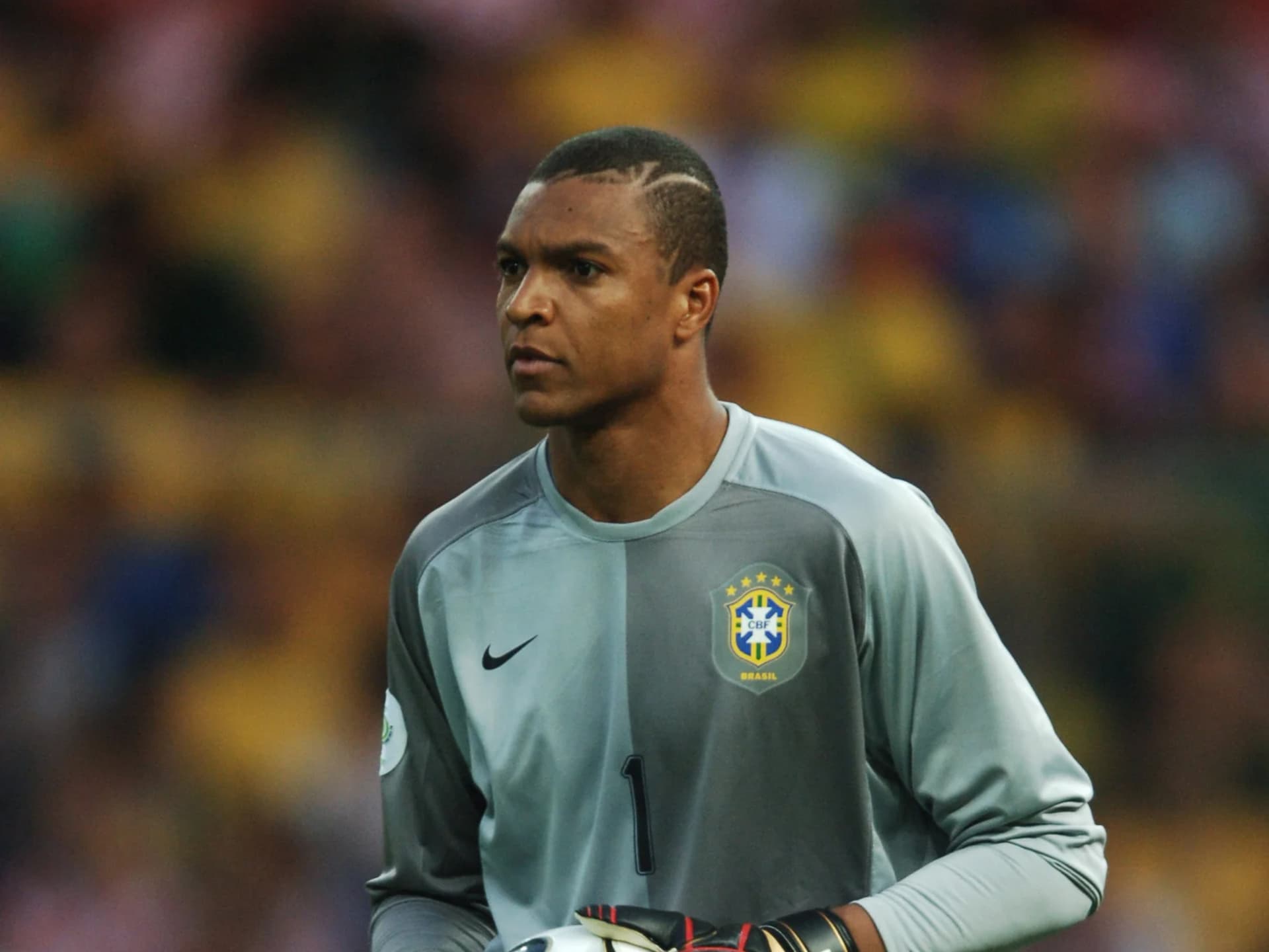 Dida com a camisa da seleção brasileira - Acervo PLACAR