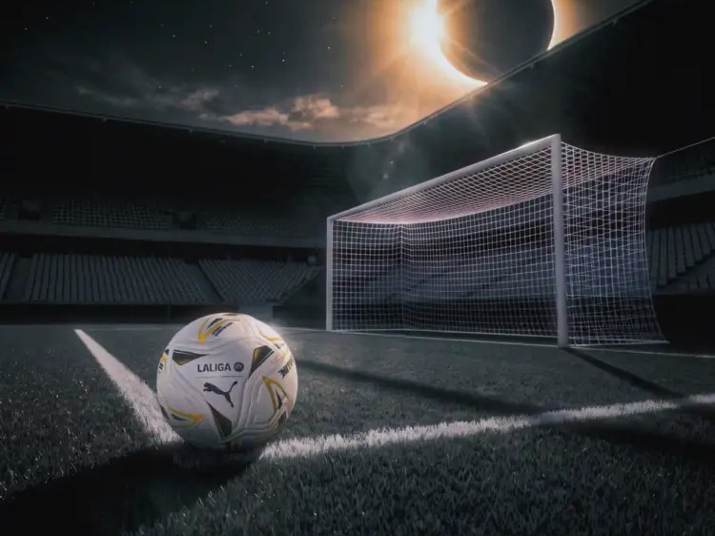 Barcelona x Real Madrid: El Clásico volta a ter sua própria bola especial