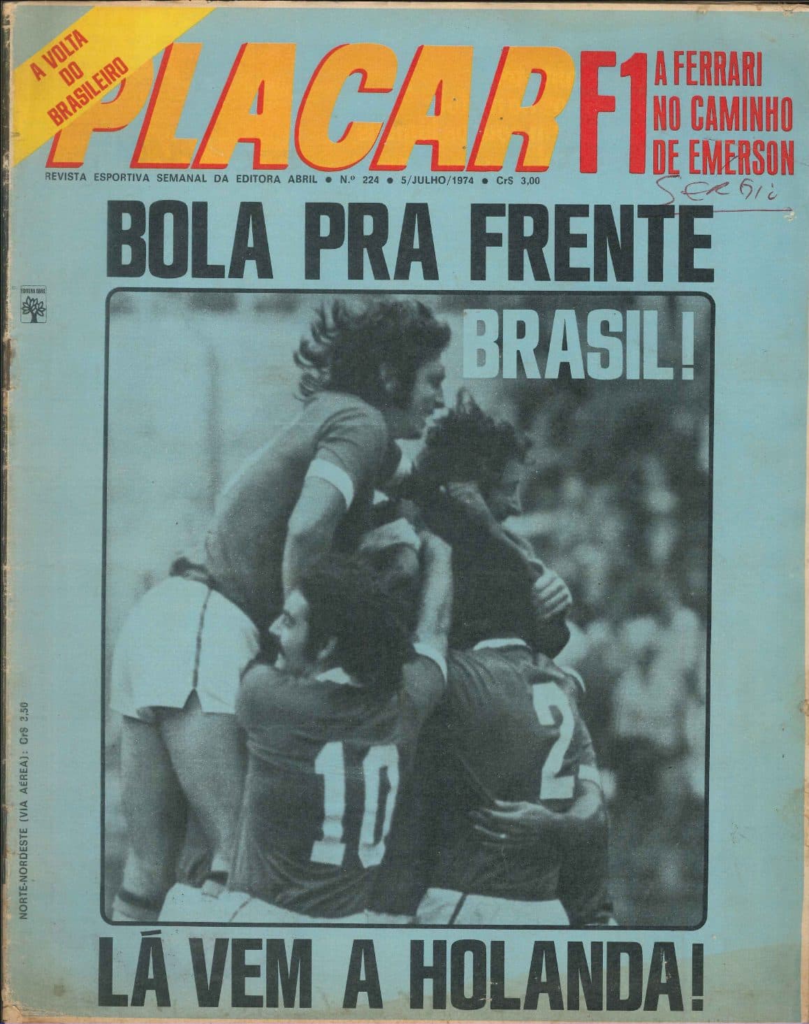 Capa da edição BOLA PRA FRENTE BRASIL! da revista PLACAR