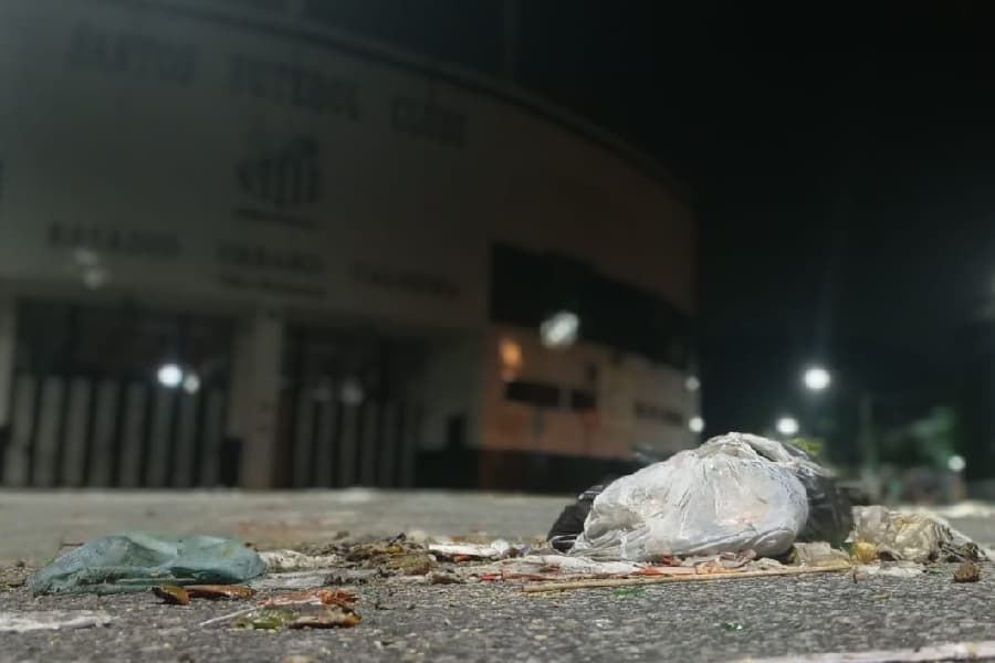 Vila Belmiro e o rescaldo da confusão após o rebaixamento - Klaus Richmond/Placar