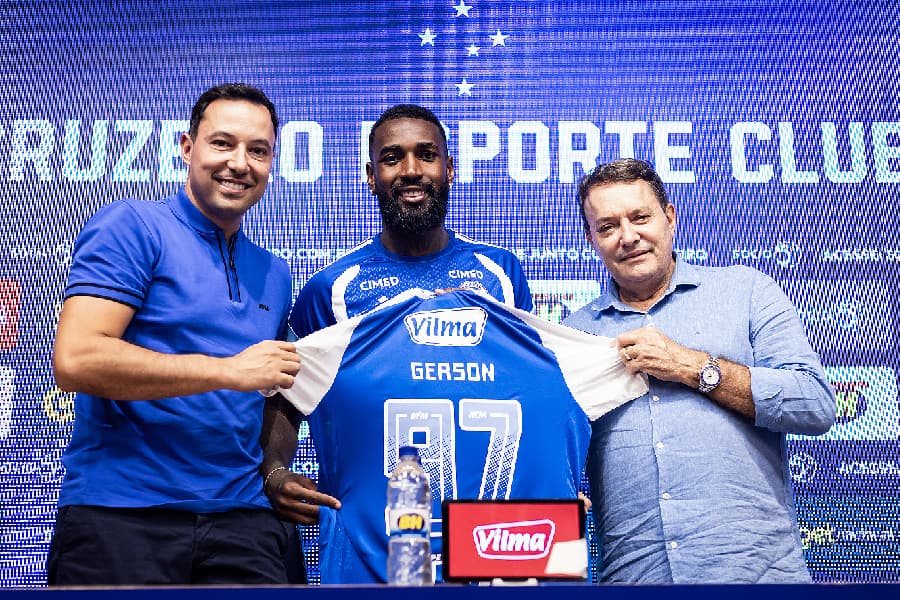 Gerson utilizará o número 97 no Cruzeiro - Divulgação/Cruzeiro