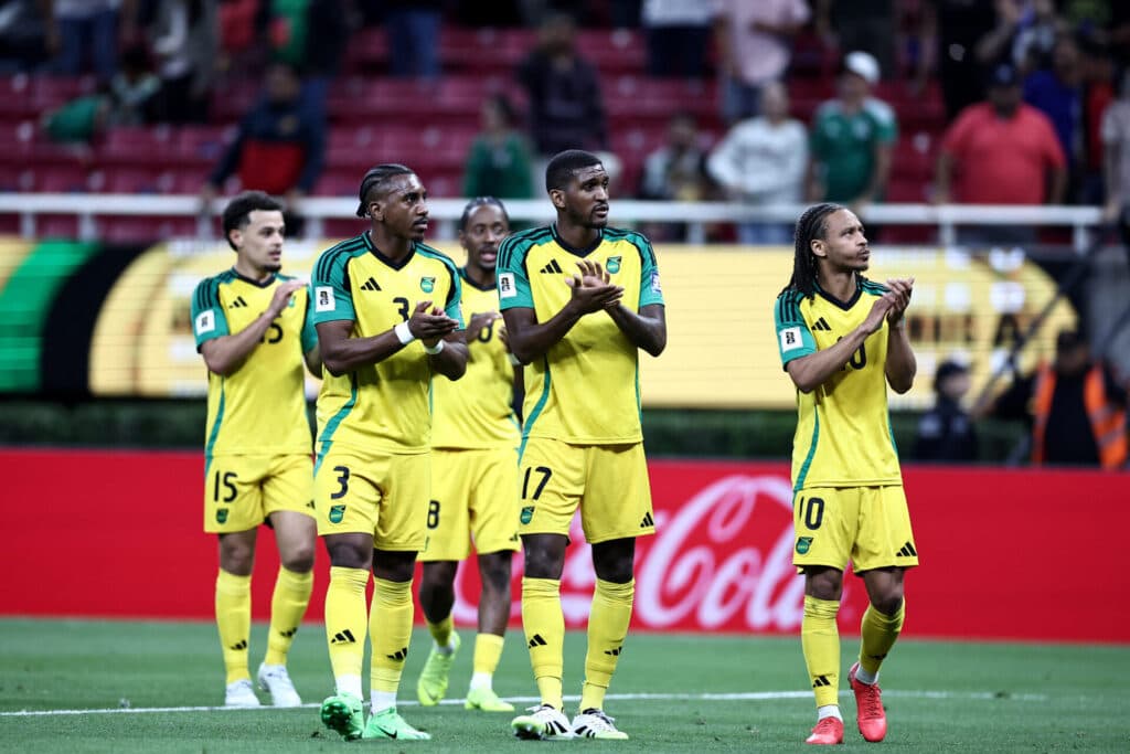 Jamaica celebra vitória contra Nova Caledônia e mira duelo contra Congo - ULISES RUIZ / AFP
