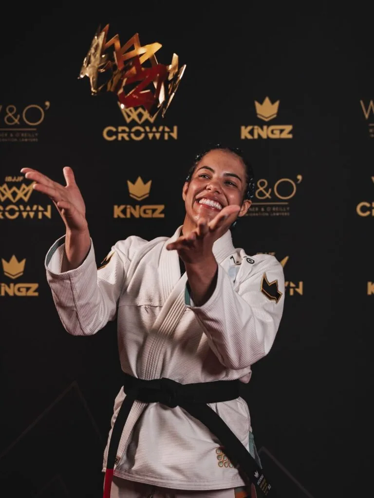 Sarah Galvão The Crown