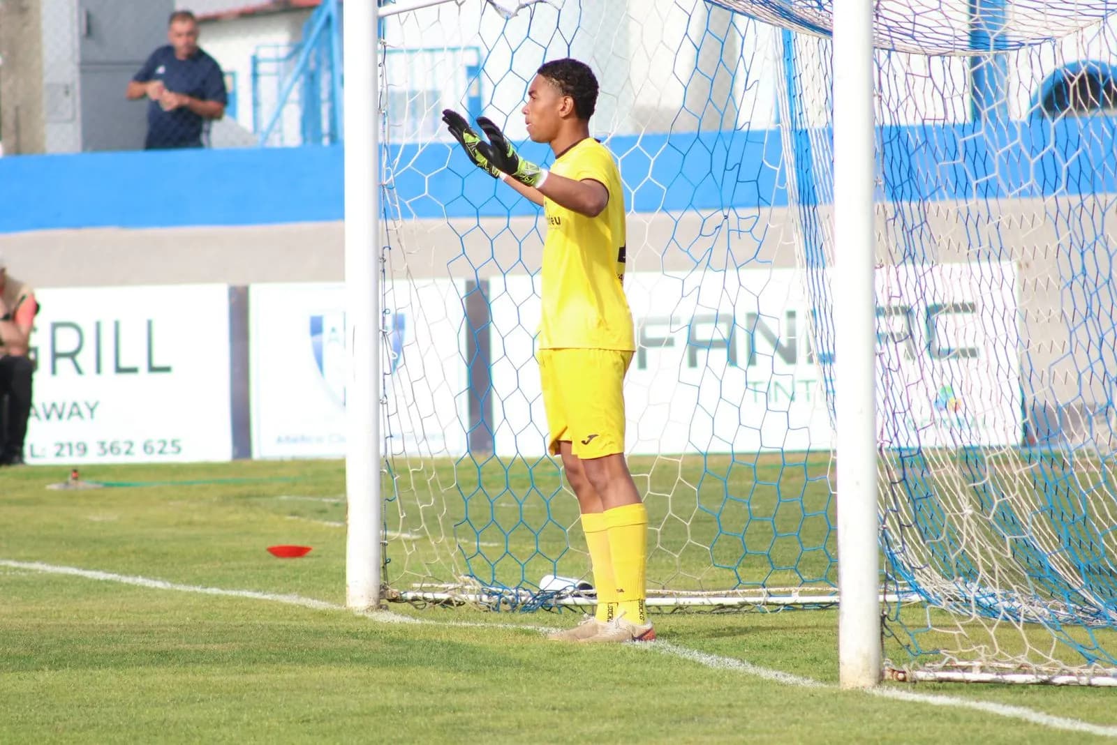 João Lucas foi formado nas categorias de base do Flamengo - Vitória de Sernache/Divulgação