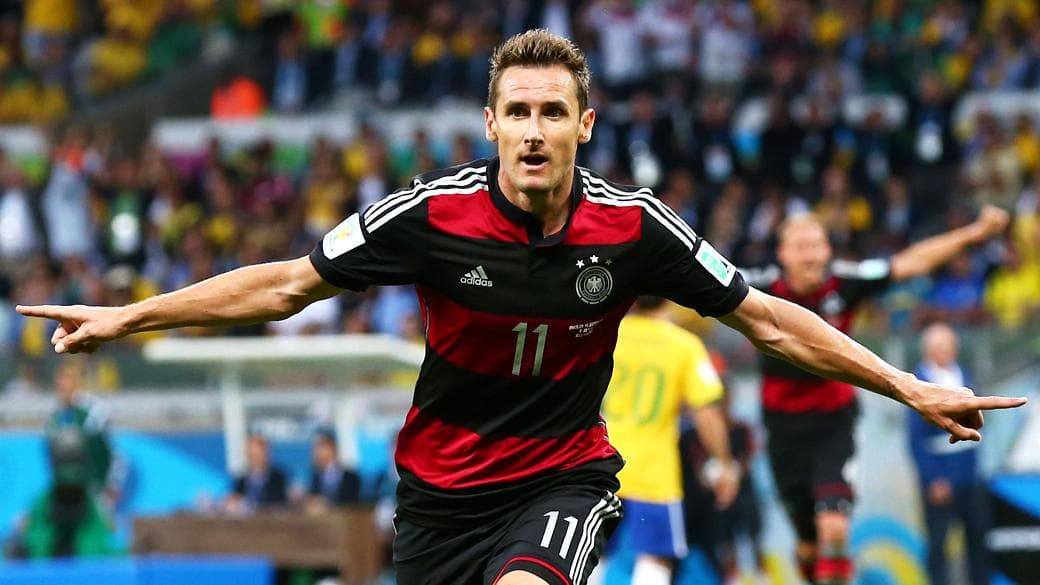 Klose chegou ao recorde de gols em Copas no 7 a 1 -