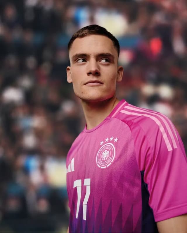 Uniforme 2 da Alemanha para a Eurocopa 2024 - Foto: Divulgação / Adidas