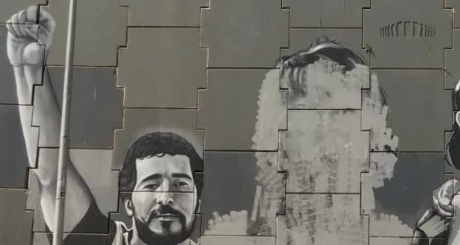 Pintura de Fred Melo Paiva apagada aos arredores da Arena MRV - Reprodução