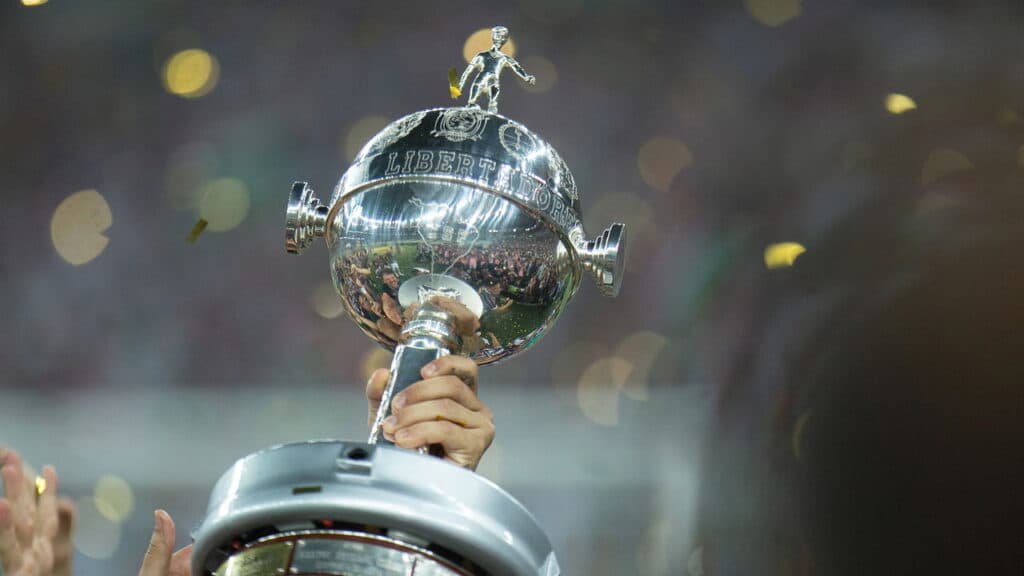 Conmebol e CazéTV, nova parceria promete transmissões imperdíveis até 2026
