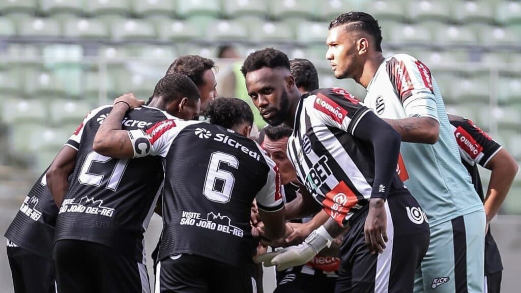 Veja agora: Criciúma tenta primeira vitória contra Athletic na Série B; onde assistir ao vivo