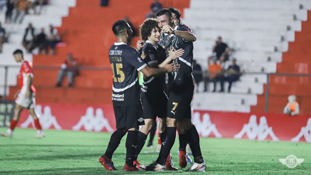 Libertad busca quebrar tabu contra Talleres na Copa Libertadores: Veja agora onde assistir