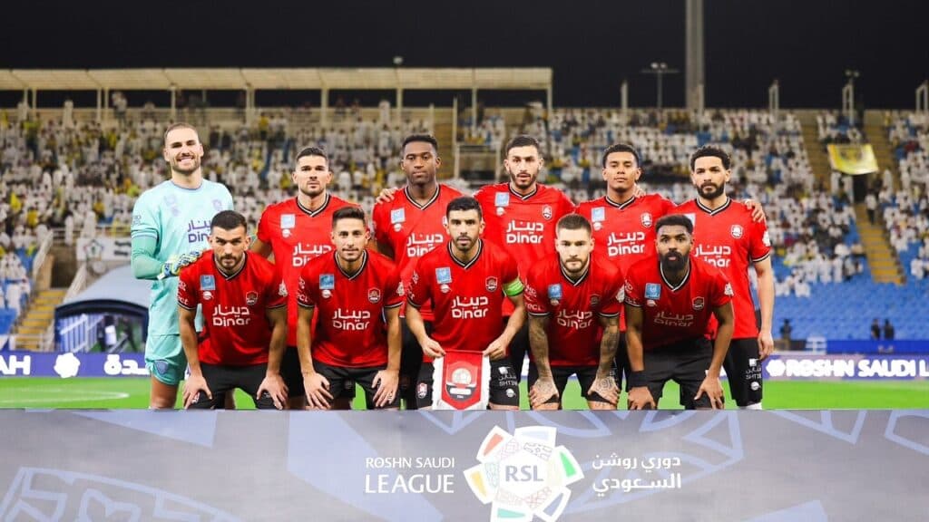 Campeonato Saudita: Al-Hilal enfrenta Al-Raed em Jidá; onde assistir