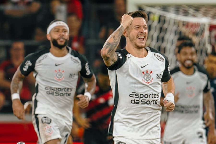 Garro marcou o único gol do Timão na partida - Sport Press
