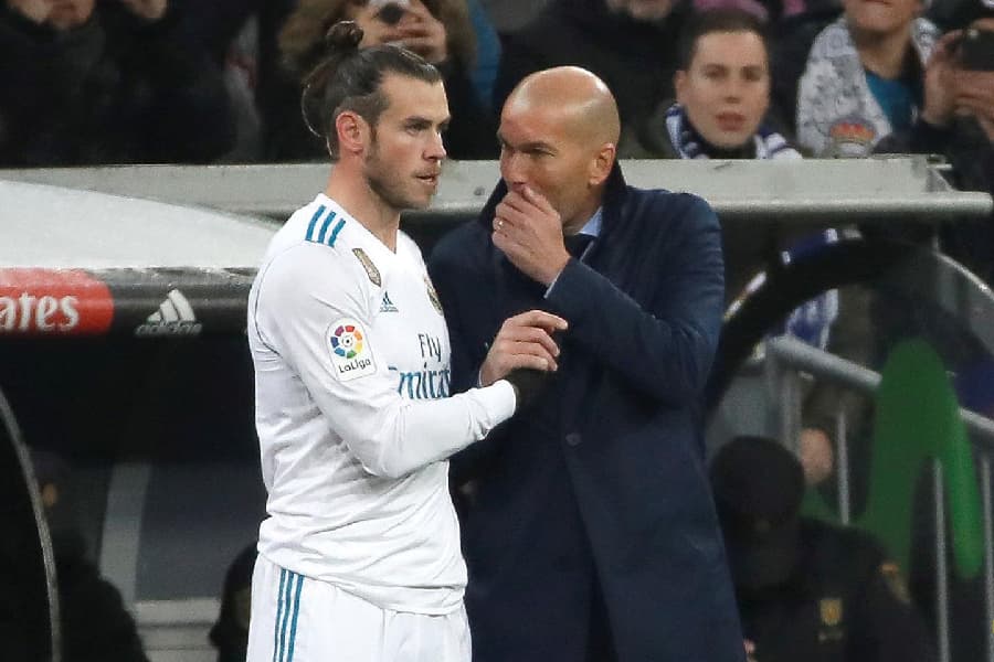 Bale e Zidane foram tricampeões da Champions juntos pelo Real Madrid - EFE/Juanjo Martín